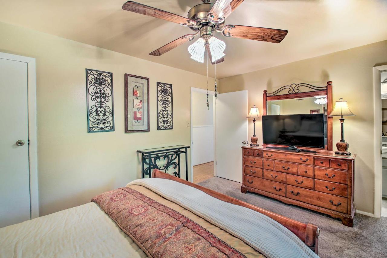 Charming Hot Springs Home With Sunroom And Yard エクステリア 写真
