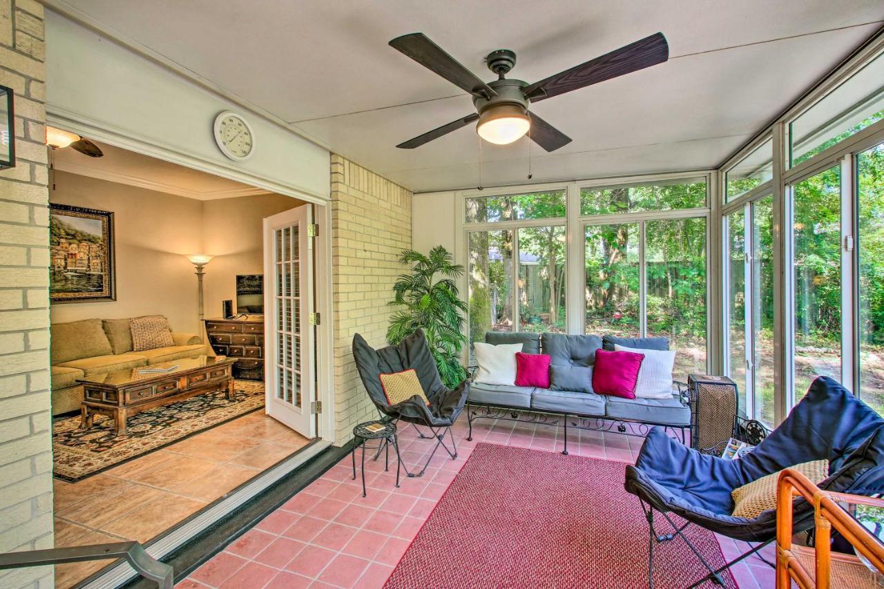 Charming Hot Springs Home With Sunroom And Yard エクステリア 写真